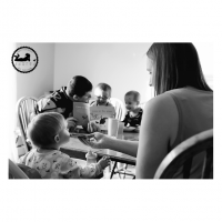 2015 Black & White Favorite Family Photo Morning breakfast lifestyle session