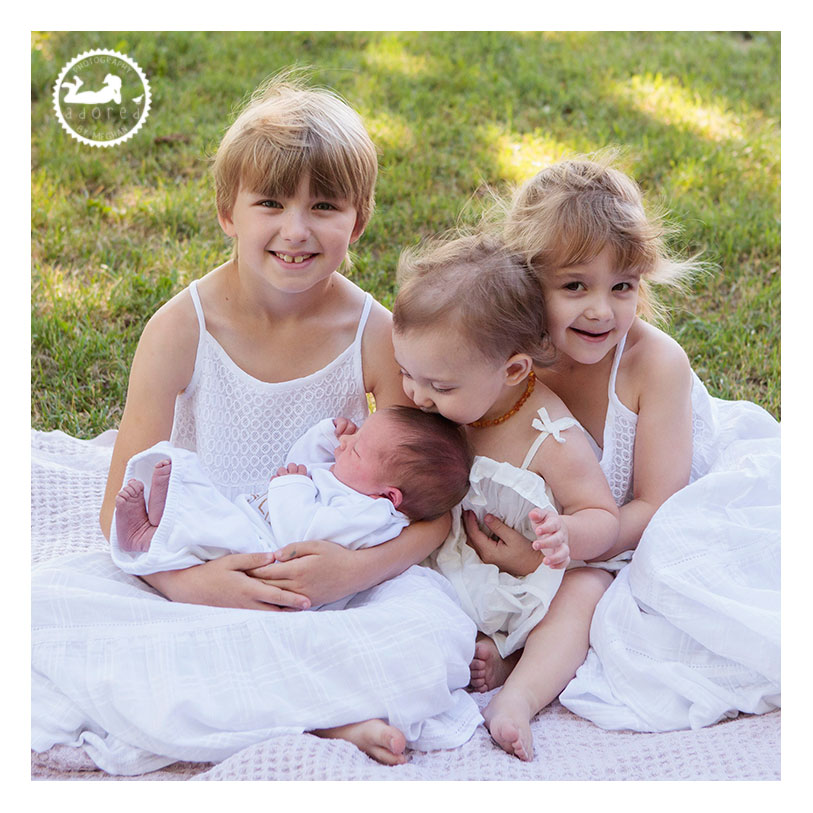 Four beautiful sisters. Photography by Adored by Meghan, Kennewick, WA.