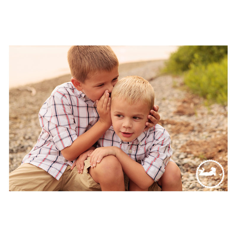 Family portraits on the Columbia River in Pasco WA, with photographer Adored by Meghan Rickard photography.